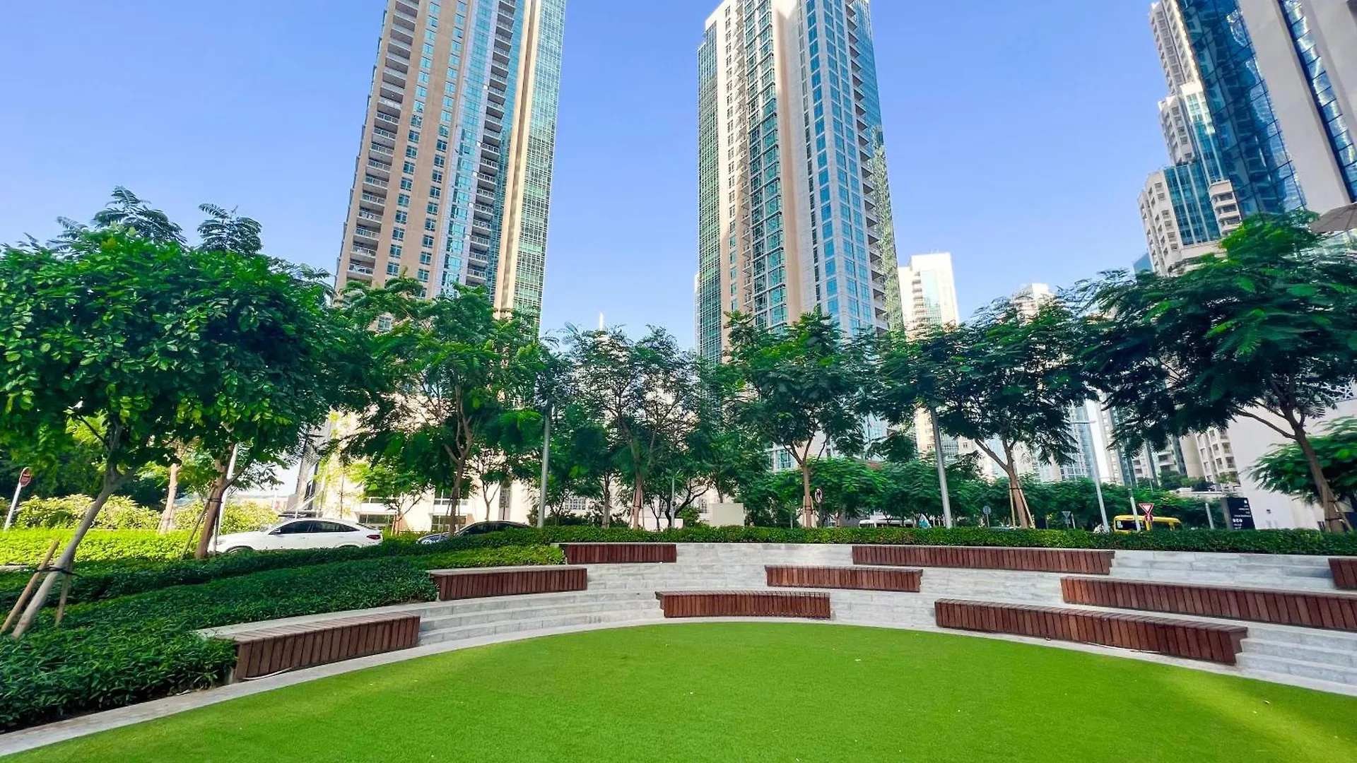 Downtown Luxury - Open Views Of The City & The Sea - Walking Distance To Dubai Mall Apartment