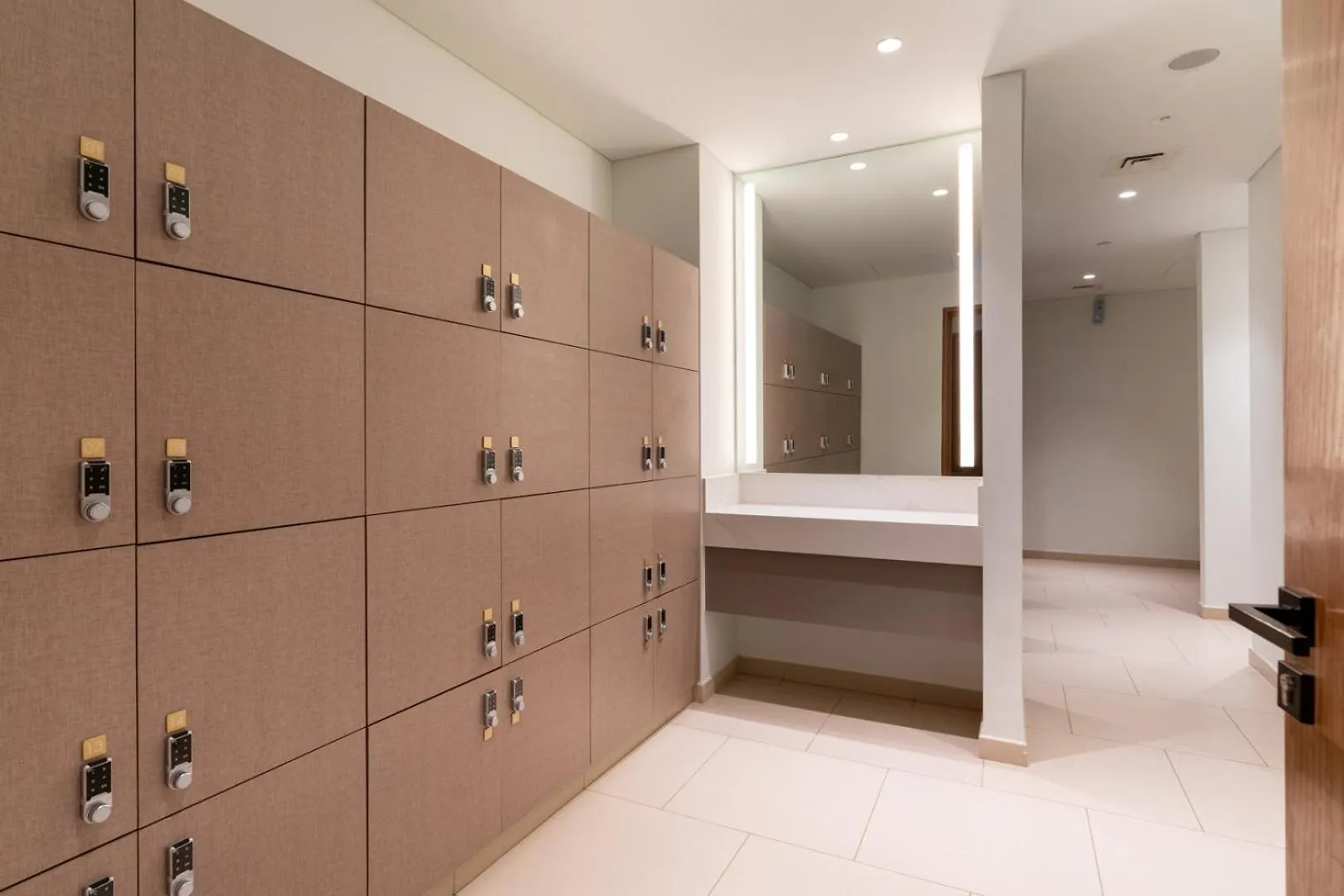 Downtown Luxury - Open Views Of The City & The Sea - Walking Distance To Dubai Mall Apartment