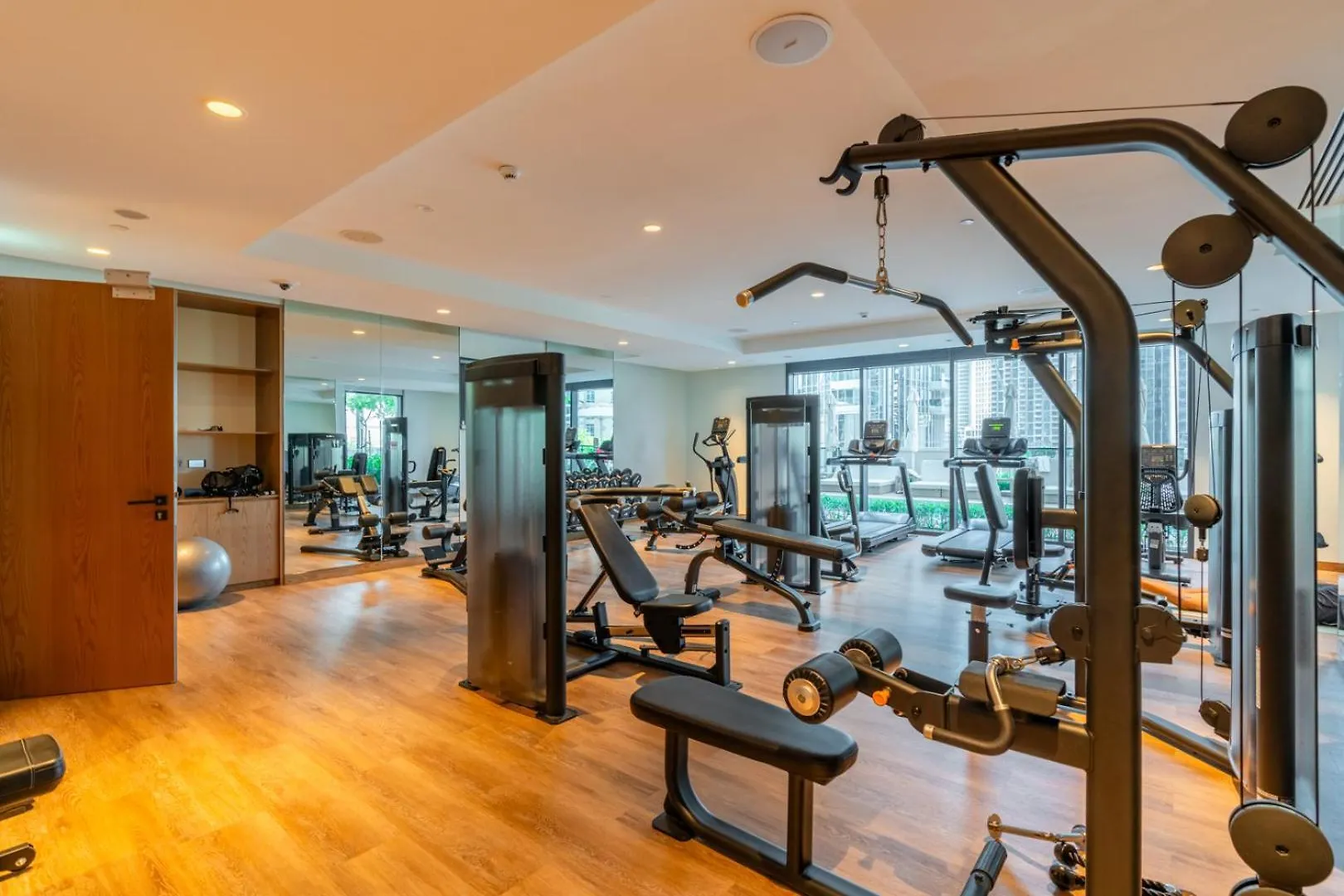 Downtown Luxury - Open Views Of The City & The Sea - Walking Distance To Dubai Mall Apartment