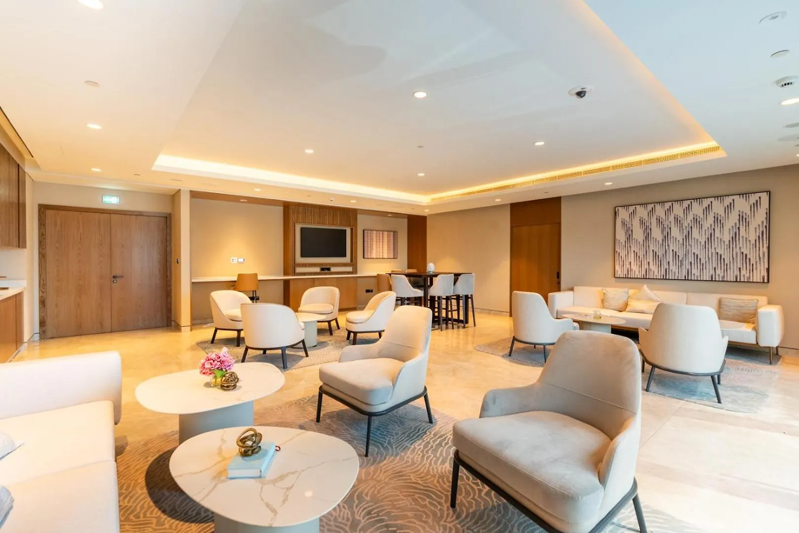 Downtown Luxury - Open Views Of The City & The Sea - Walking Distance To Dubai Mall Apartment
